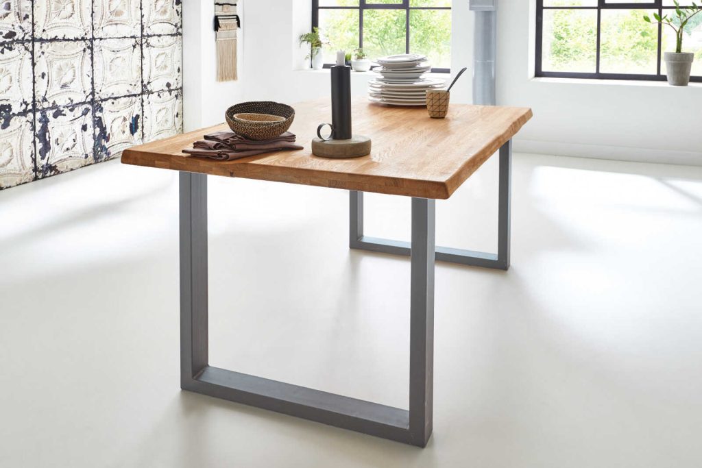 SAM_NEU-Esszimmer-Baumkante-Tische-Seattle_Serra-silber-90-Seattle_silber_01