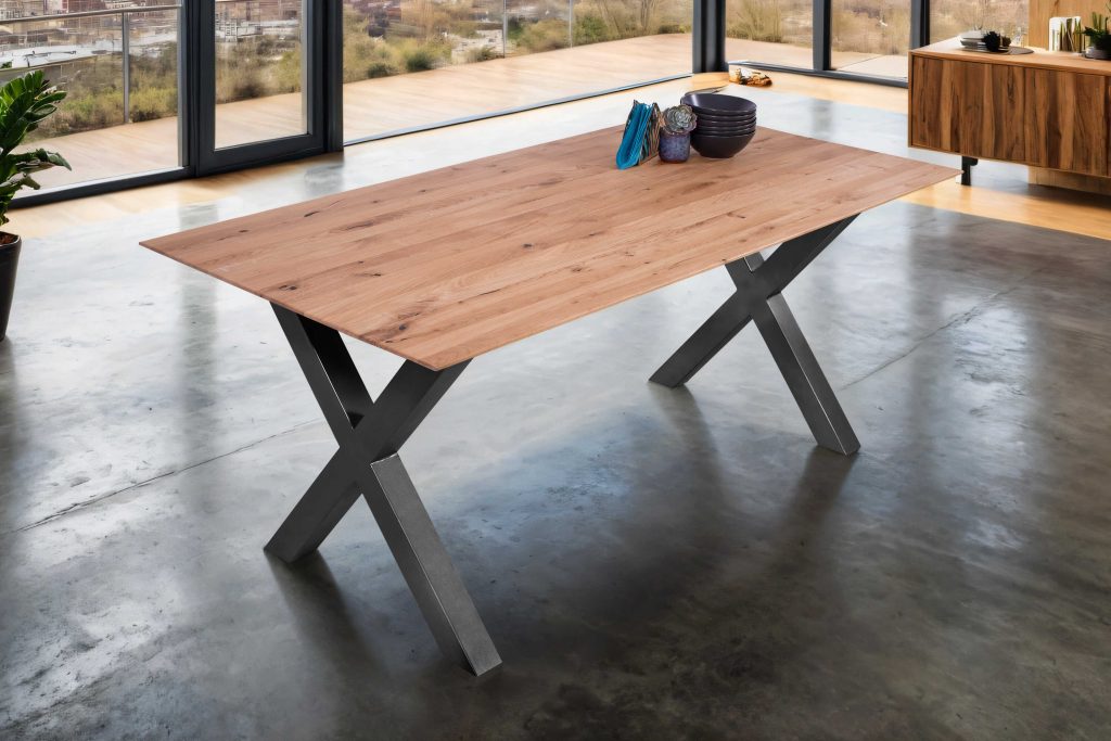 SAM_NEU-Esszimmer-Esszimmertische-Lotte-Baumkantentische.de-200-Tisch_lotte_200x100_eiche_x_schwarz_neu_01